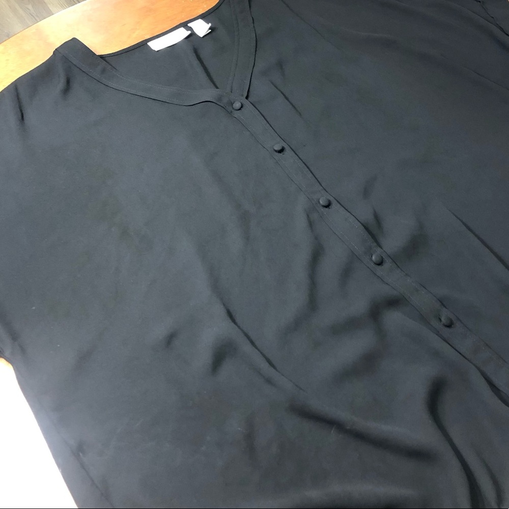 Chicos Short Sleeve Black Sheer Top